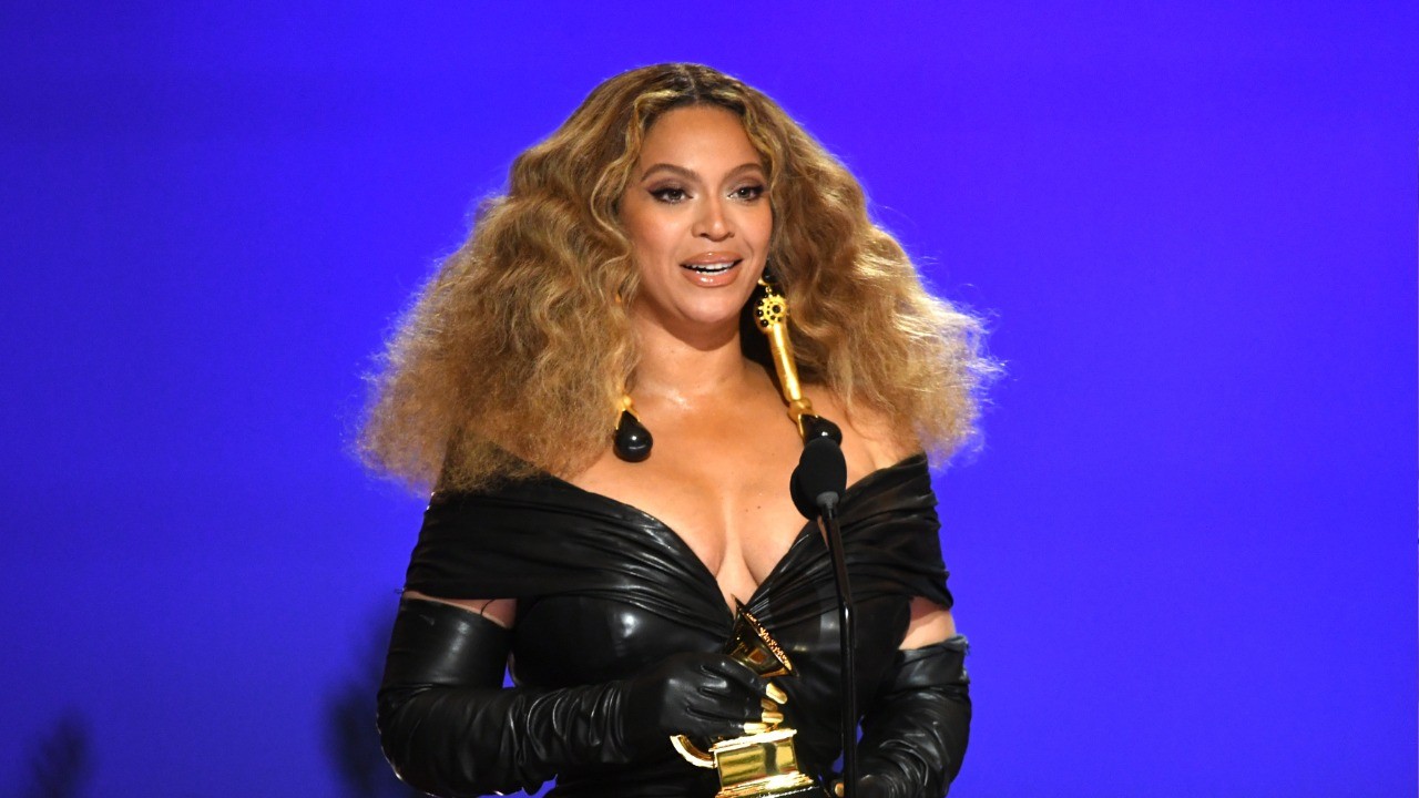 Beyoncé Debuts First Footage From ‘Renaissance’ Music Videos - Info3 ...