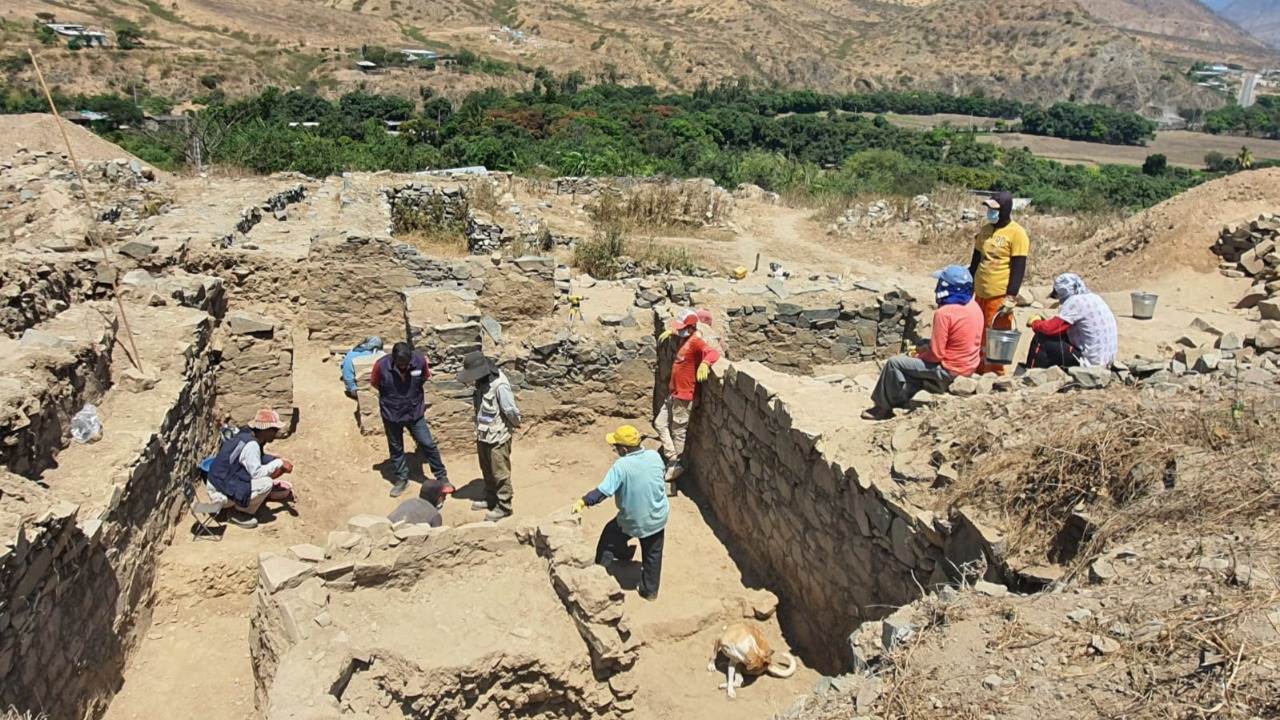 اكتشاف موقع عبادة أثري في البيرو من عصور ما قبل الغزو الإسباني