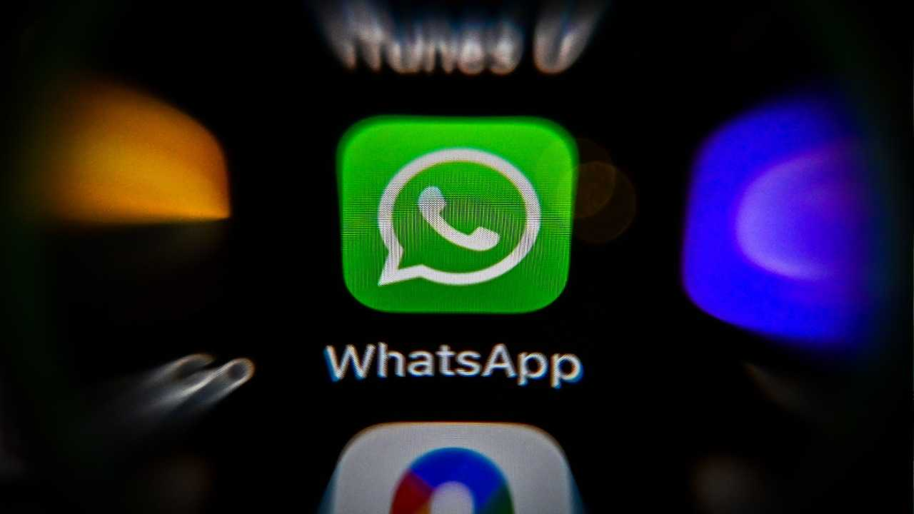 The meaning of the secret code 143 on Whatsapp
