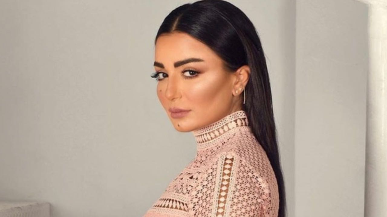 ديمة الجندي تنعى والدها