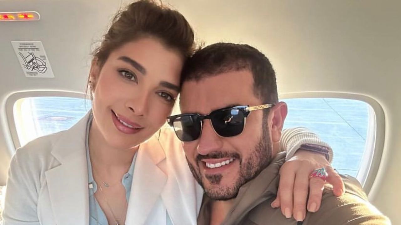 بعد شائعات انفصالهما.. فائق حسن يعايد زوجته أصالة برسالة حب وغزل