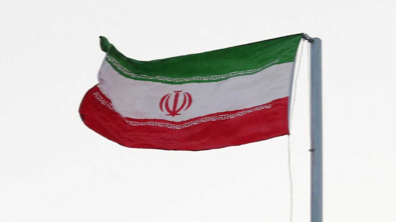Iran unveils new ballistic missile in show of force