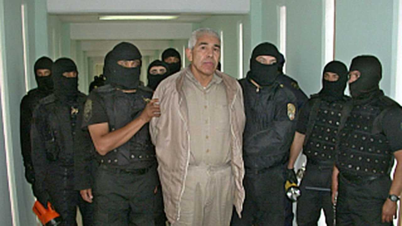 تحت ضغط من ترامب.. المكسيك تسلّم زعماء كارتلات المخدرات للولايات المتحدة