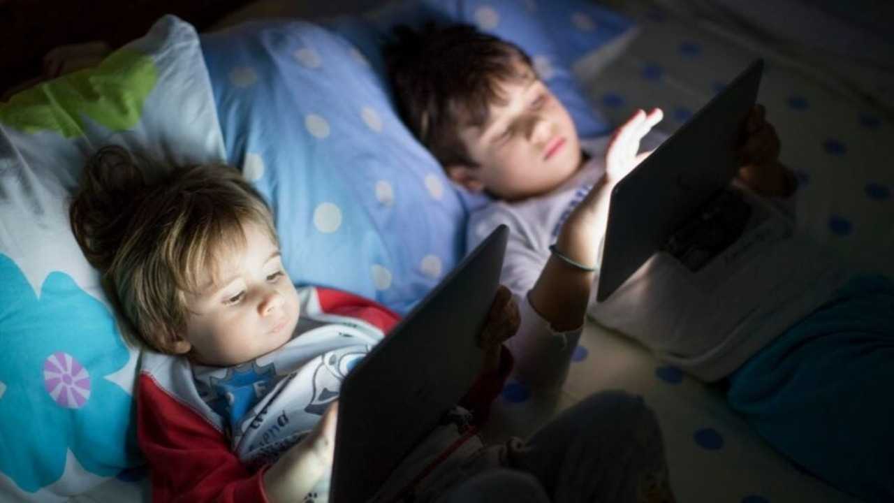 Excessive screen time raises heart disease risk