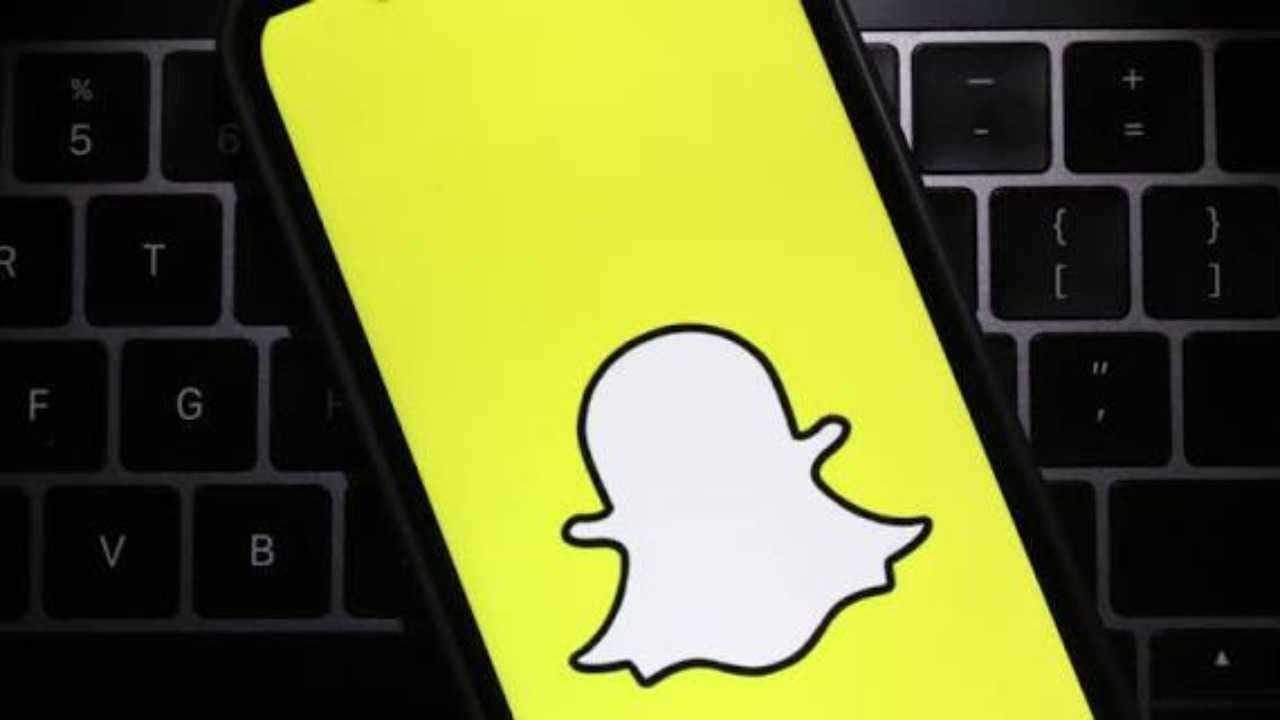 Snapchat begins age checks in Australia ahead of social media ban