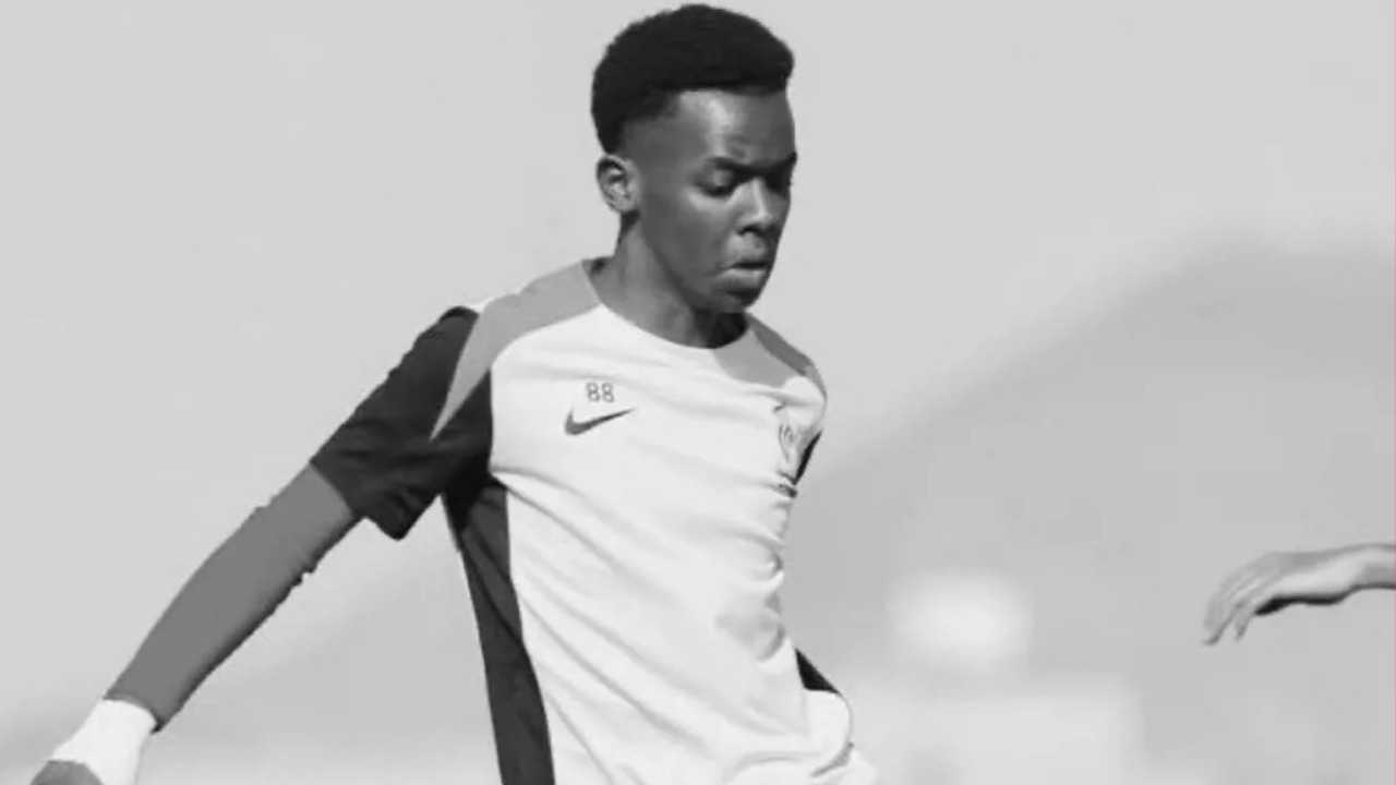 الحزن يخيم على الكرة السعودية بعد وفاة لاعب واعد