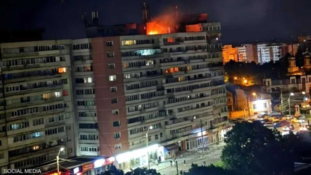 رومانيا تستدعي السفير الروسي بعد سقوط مسيّرة على مبنى سكني