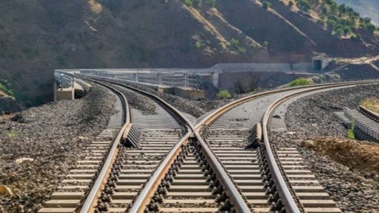 تعزيز الربط السككي والخدمات اللوجيستية بين السعودية وتركيا