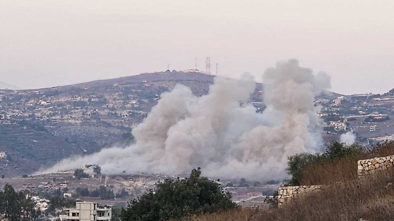 بالصورة  والفيديو_ تفجيران عنيفان في بلدة حولا